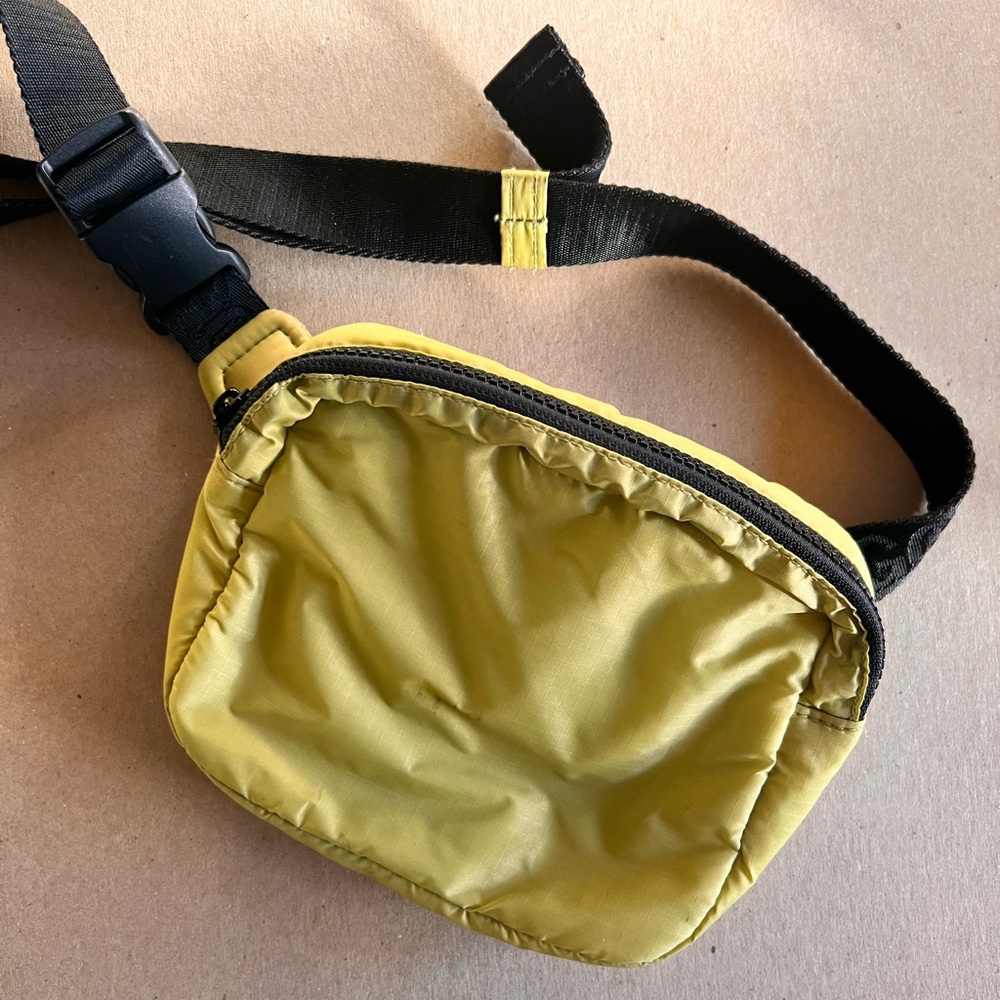 BAGGU Puffy Crossbody